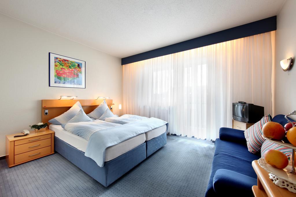 Hotel Kaiserpfalz Paderborn Exteriör bild